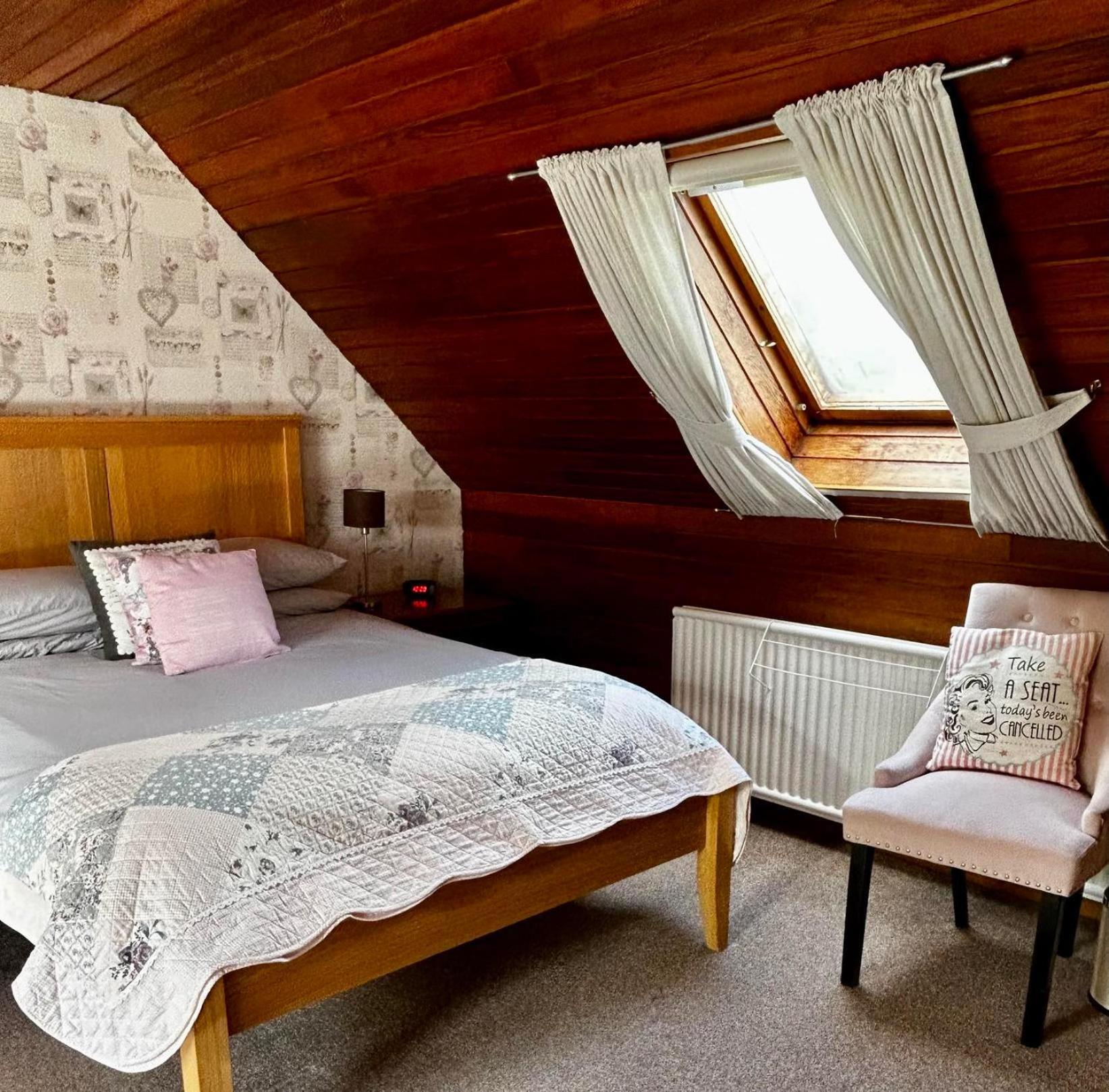 Dunroamin Bed And Breakfast Aviemore Zewnętrze zdjęcie