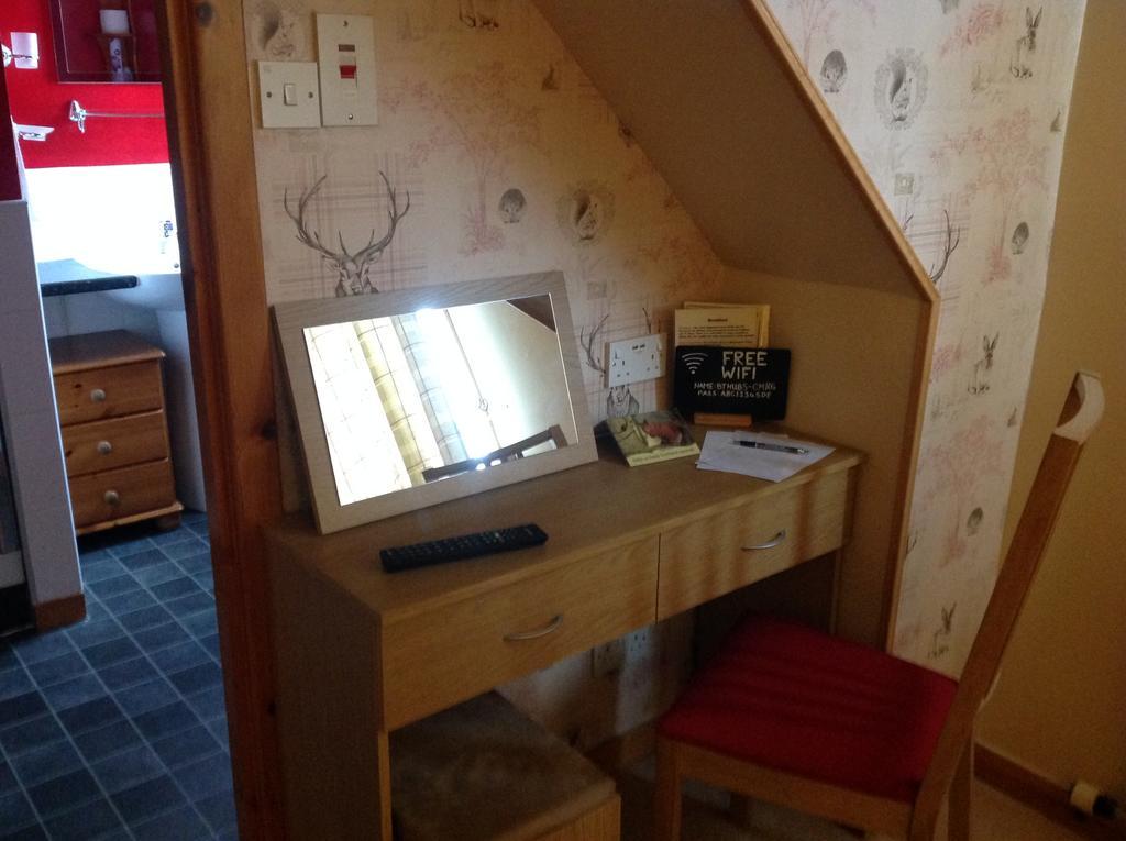 Dunroamin Bed And Breakfast Aviemore Zewnętrze zdjęcie
