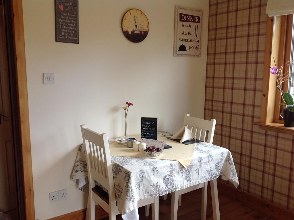 Dunroamin Bed And Breakfast Aviemore Zewnętrze zdjęcie